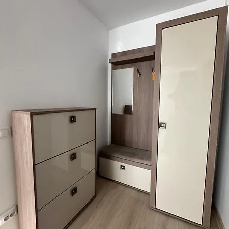 - Sunny Oasis Craiova