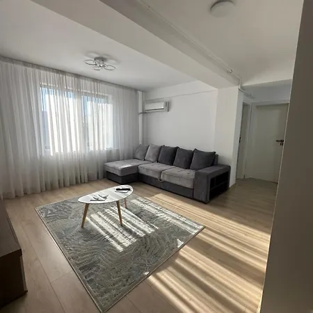 Apartment - Sunny Oasis *