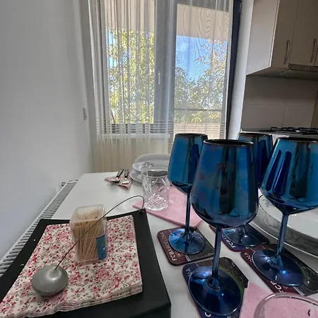 Apartment - Sunny Oasis *