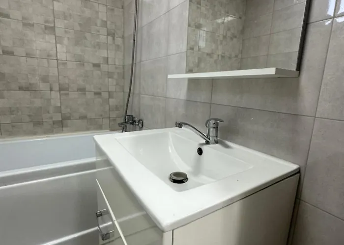 アパート - Sunny Oasis *